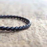 Black Silver Twist Ring - TesoroDelSol