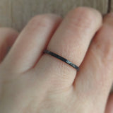 Black Silver Hammered Ring - TesoroDelSol