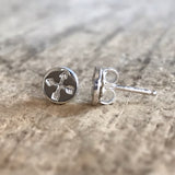 Crossing Arrows Stud Earrings