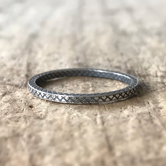 Antique Silver Cross-Hatch Ring