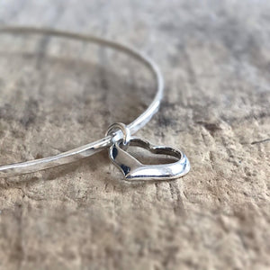 Silver Floating Heart Charm<br>Bangle Bracelet