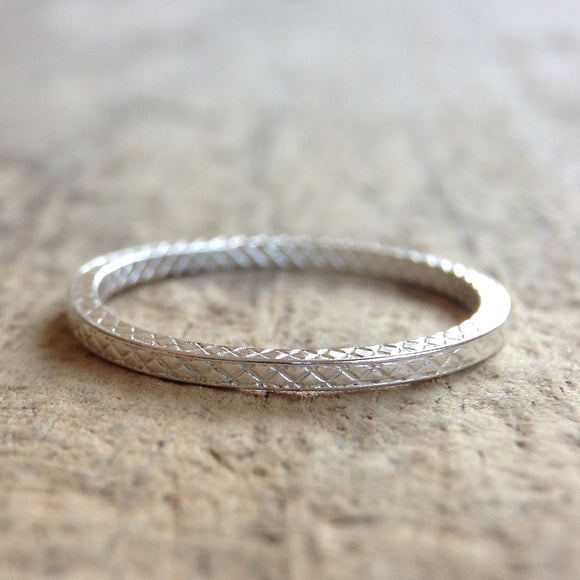 Silver Cross-Hatch Ring