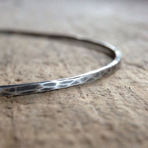 Antique Silver Hammered<br>Bangle Bracelet