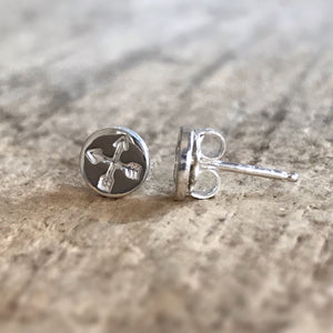 Crossing Arrows Stud Earrings